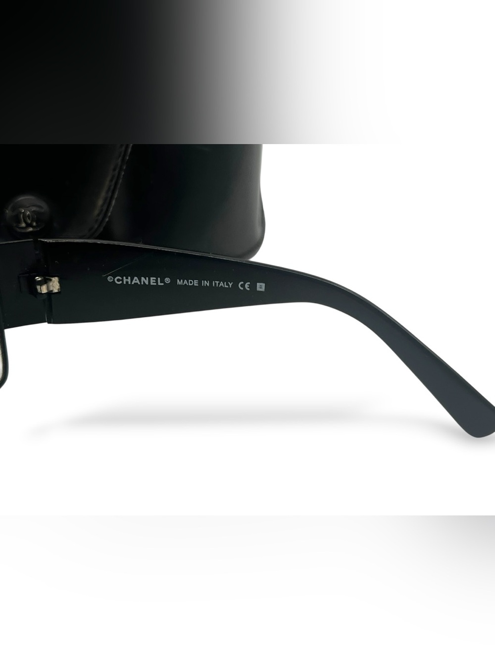 Auth RARE CHANEL Black Shield Sunglasses Gradient Purple Blue Vintage oversized - Picture 6 of 6